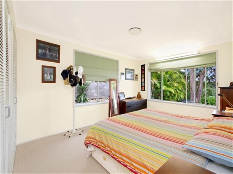 33 PENINSULA Drive, Bilambil Heights NSW 2486