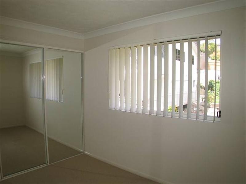 6/91 McLEAN Street, Coolangatta QLD 4225