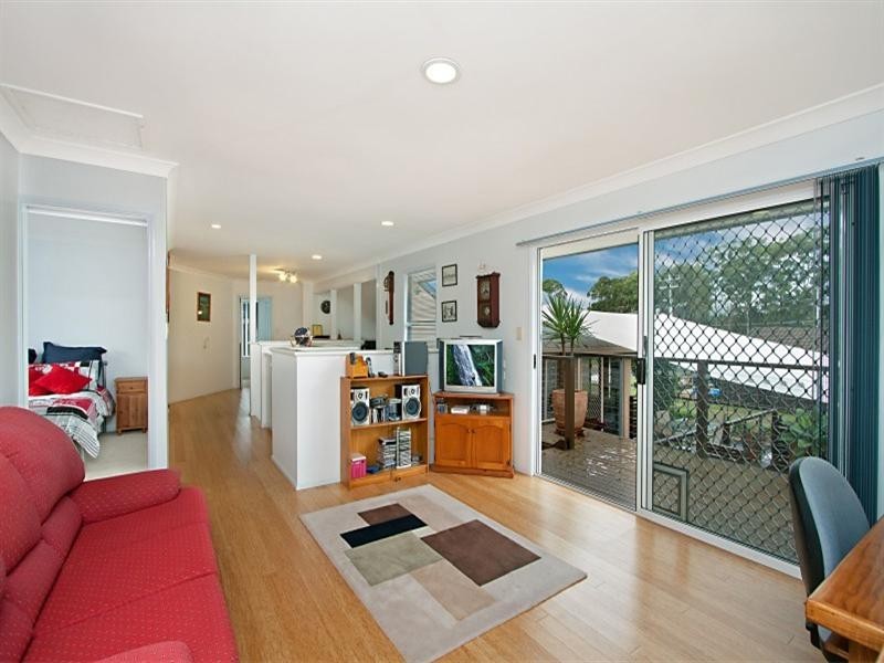 5 Acacia Street, Tweed Heads South NSW 2486