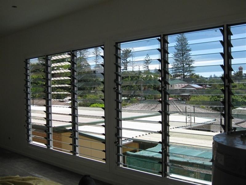 86 Dutton Street, Coolangatta QLD 4225