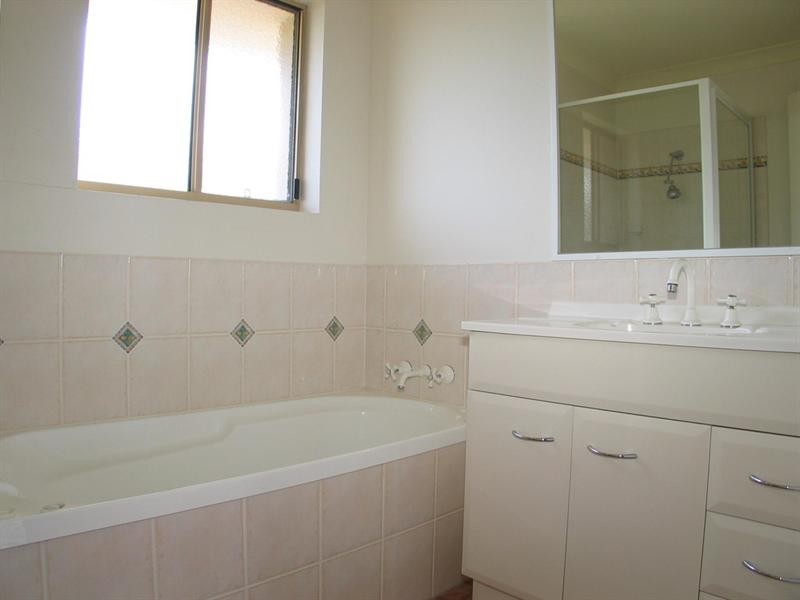 10/40-42 Dutton Street, Coolangatta QLD 4225