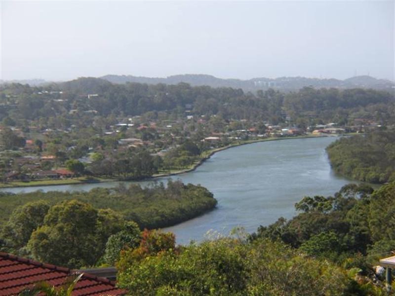 96 Hillcrest Avenue, Tweed Heads South NSW 2486