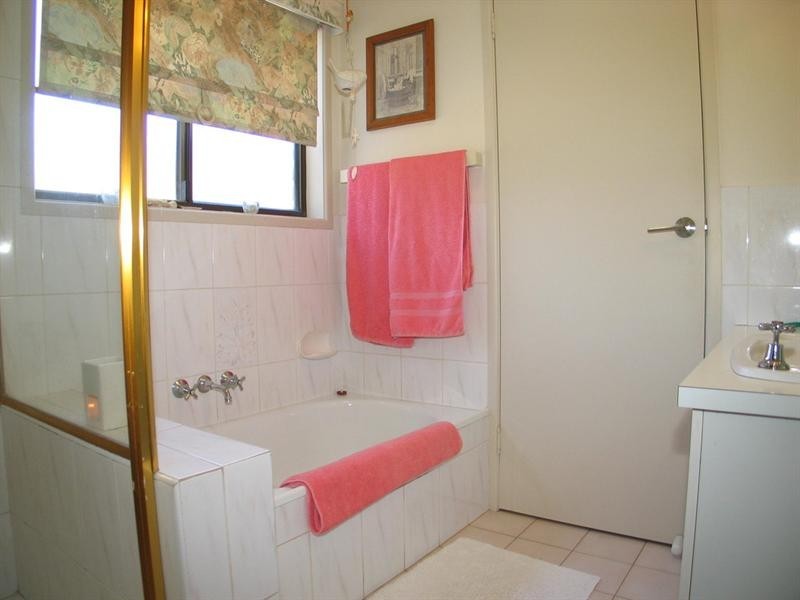 96 Hillcrest Avenue, Tweed Heads South NSW 2486