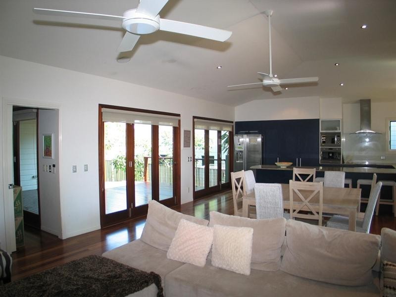 18 Beech Lane, Casuarina NSW 2487