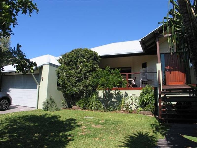 18 Beech Lane, Casuarina NSW 2487