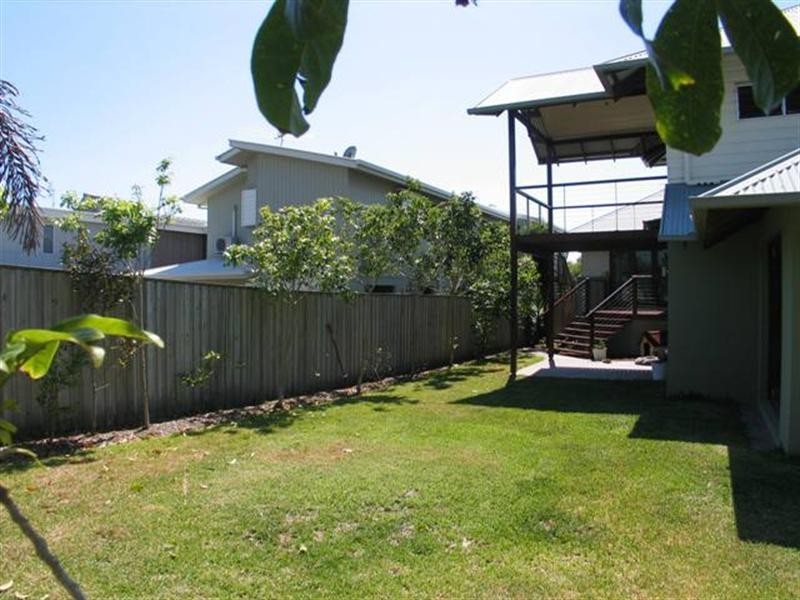 18 Beech Lane, Casuarina NSW 2487