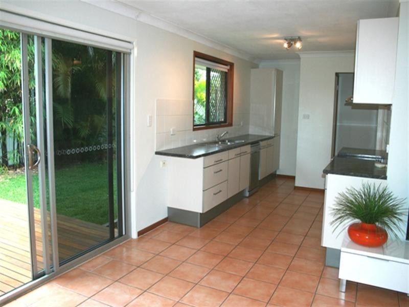 2/26 Riviera Avenue, Tweed Heads West NSW 2485