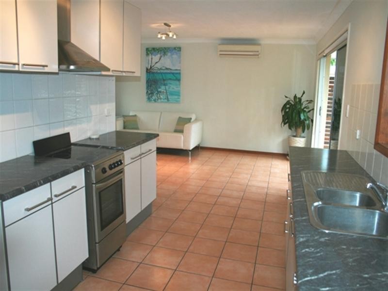 2/26 Riviera Avenue, Tweed Heads West NSW 2485