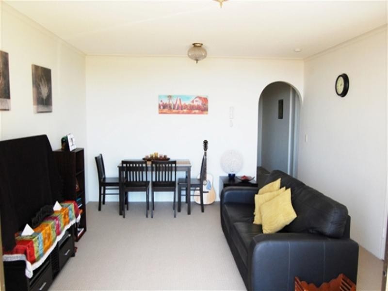 15/22 Marine Parade, Coolangatta QLD 4225