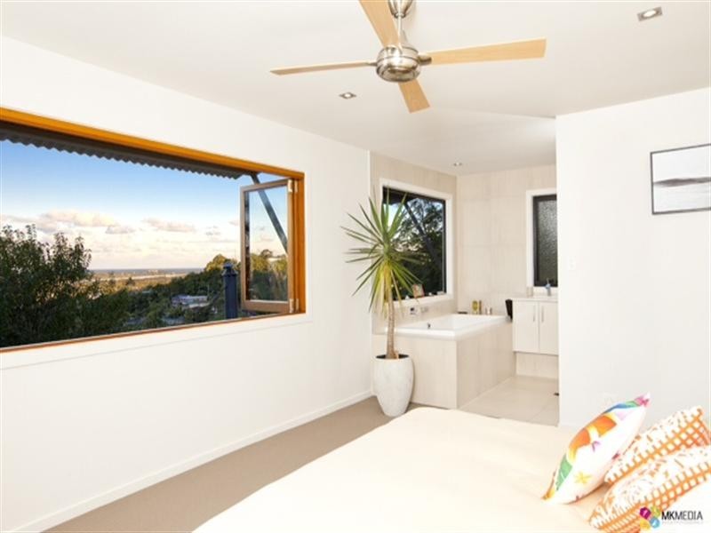 21 Upper Ballow Street, Coolangatta QLD 4225