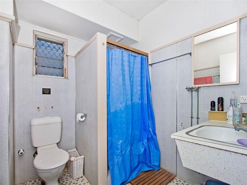 3/12 Coyne Street, Coolangatta QLD 4225