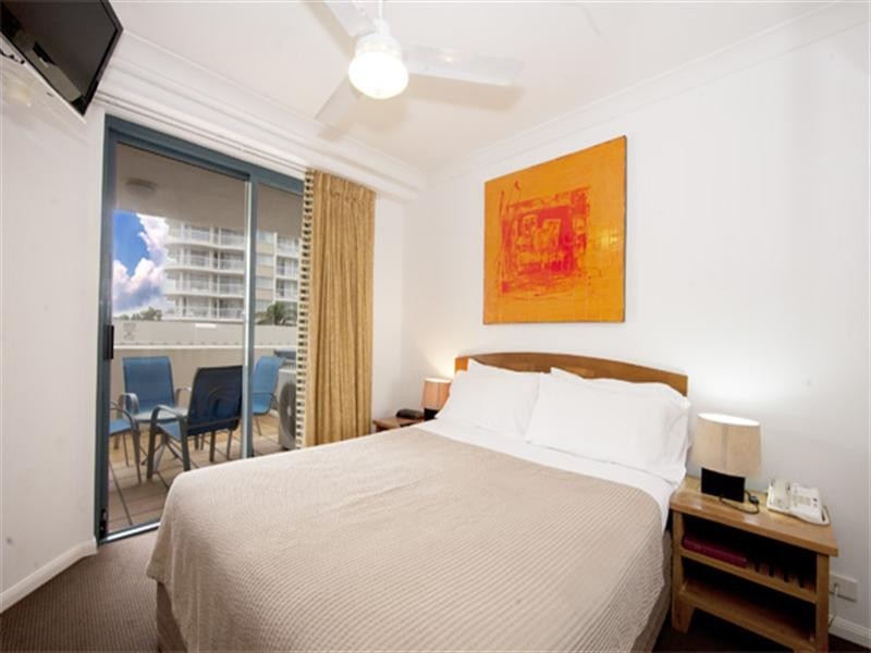238/99 ‘Calypso Plaza’ Griffith Street, Coolangatta QLD 4225