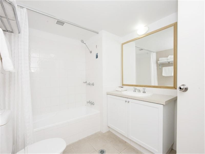 238/99 ‘Calypso Plaza’ Griffith Street, Coolangatta QLD 4225