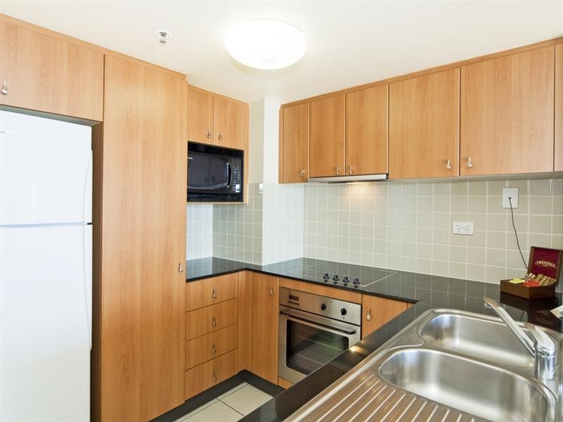 1003/88 Marine Parade, Coolangatta QLD 4225