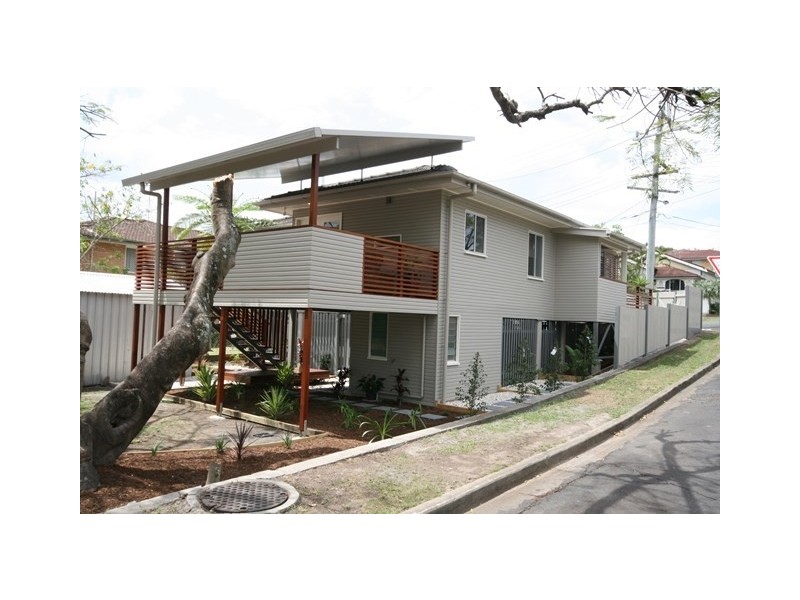 5 Lancaster Street, Coorparoo QLD 4151