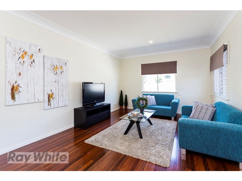 5 Lancaster Street, Coorparoo QLD 4151