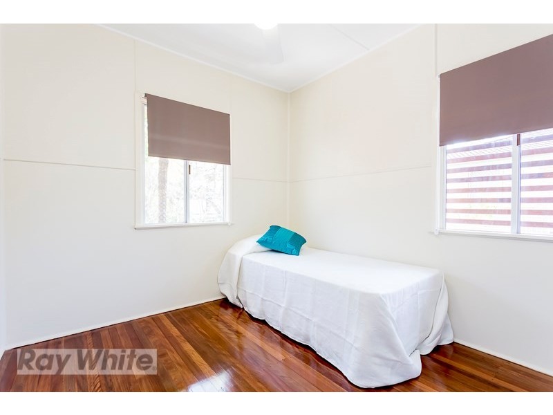 5 Lancaster Street, Coorparoo QLD 4151
