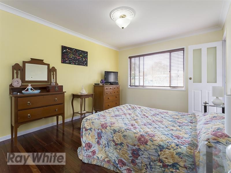 87 Indus Street, Camp Hill QLD 4152