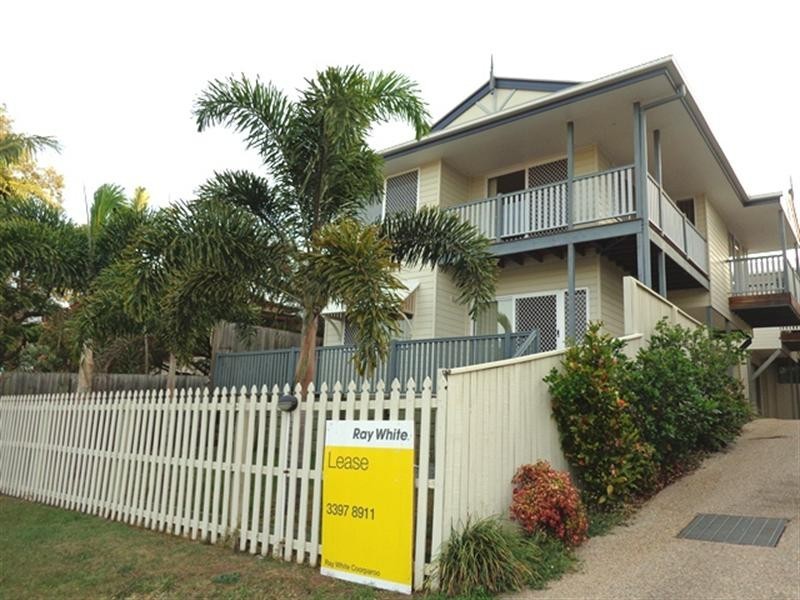 1/25 Miriam Street, Holland Park West QLD 4121