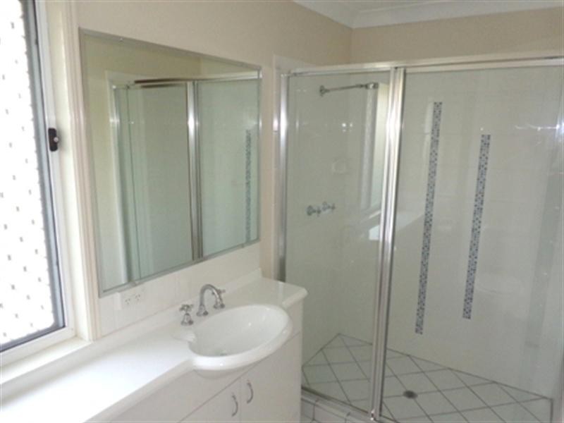 1/25 Miriam Street, Holland Park West QLD 4121