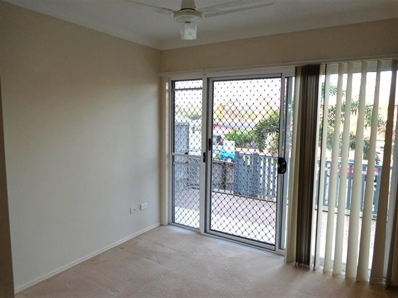 1/25 Miriam Street, Holland Park West QLD 4121