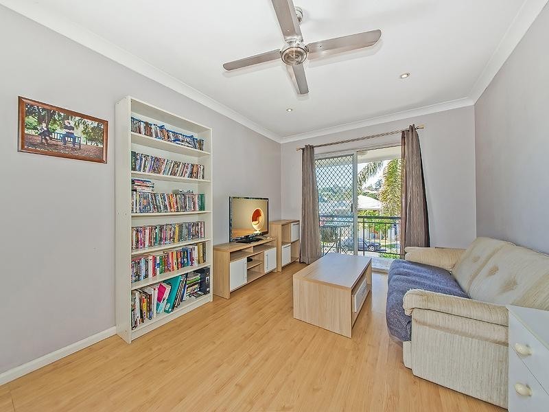 1/33 Thomas Street, Greenslopes QLD 4120