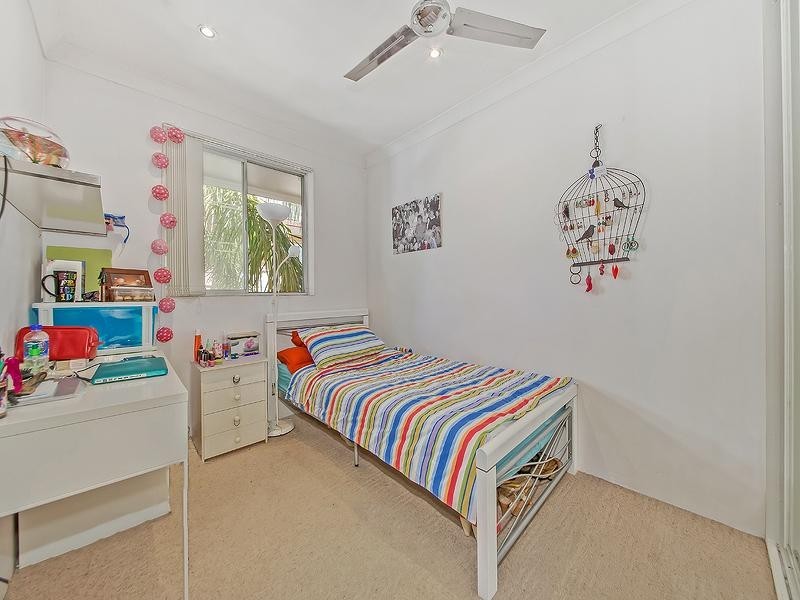 1/33 Thomas Street, Greenslopes QLD 4120