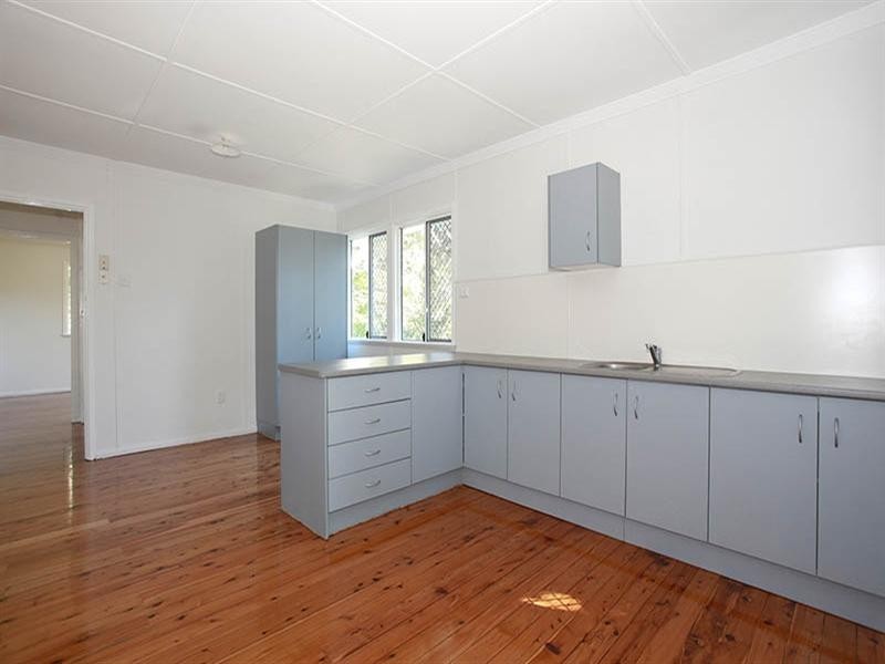 2 Nightingale Street, Mount Gravatt East QLD 4122