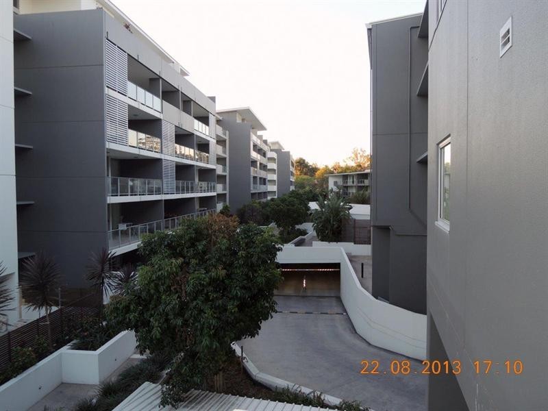 88/95 Clarence Road, Indooroopilly QLD 4068