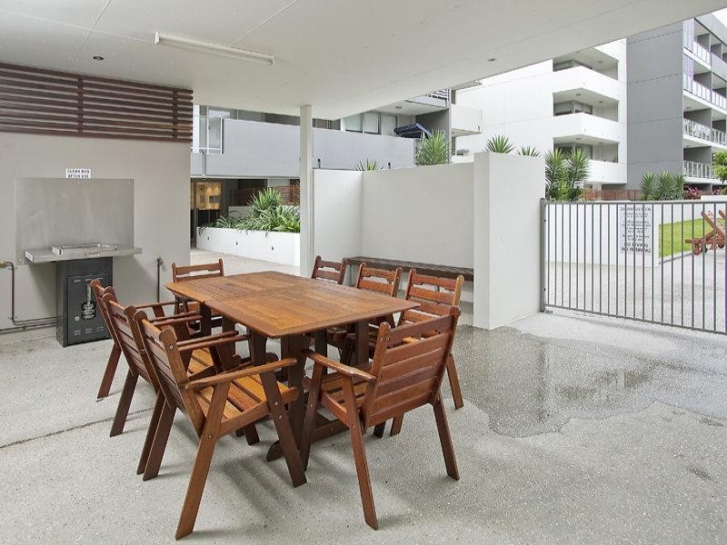 88/95 Clarence Road, Indooroopilly QLD 4068