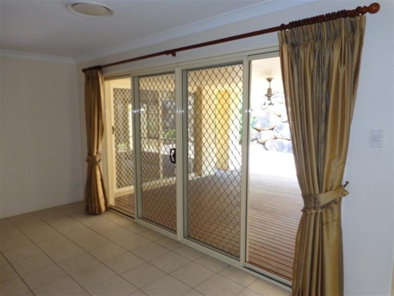 21 Kakadu Crescent, Underwood QLD 4119