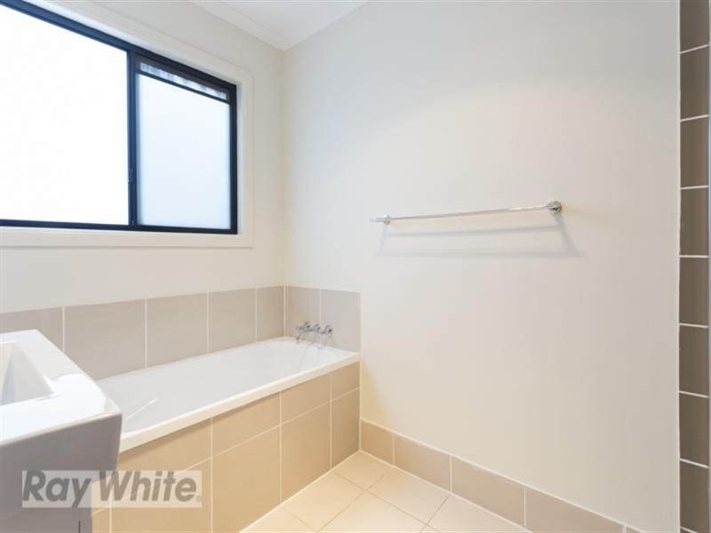 105 Mons Road, Carina Heights QLD 4152