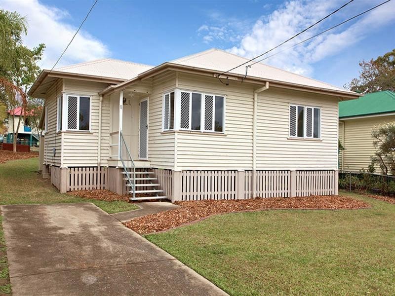 177 Beddoes Street, Holland Park QLD 4121