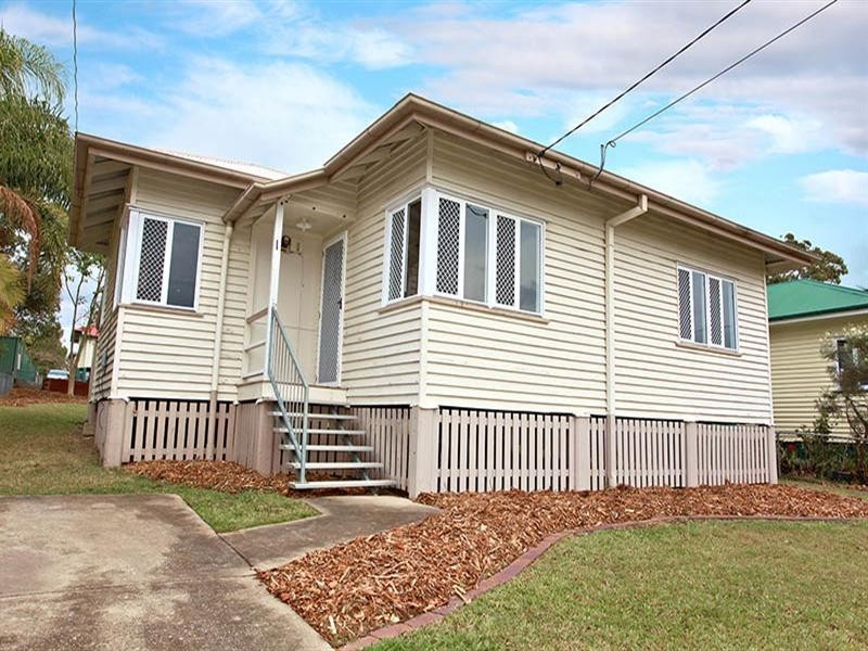 177 Beddoes Street, Holland Park QLD 4121