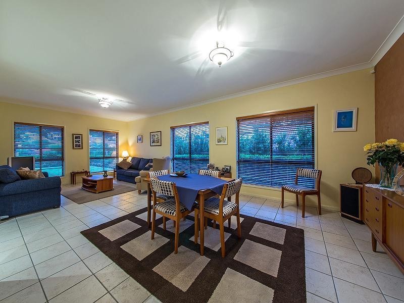 6 Red Gum Place, Mount Gravatt East QLD 4122