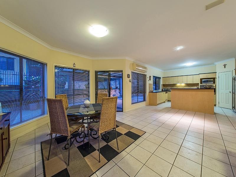 6 Red Gum Place, Mount Gravatt East QLD 4122