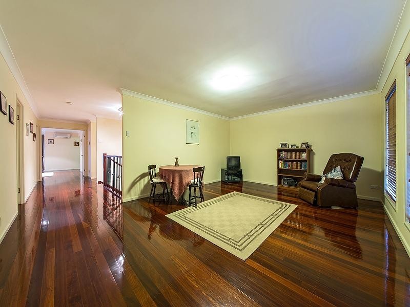 6 Red Gum Place, Mount Gravatt East QLD 4122