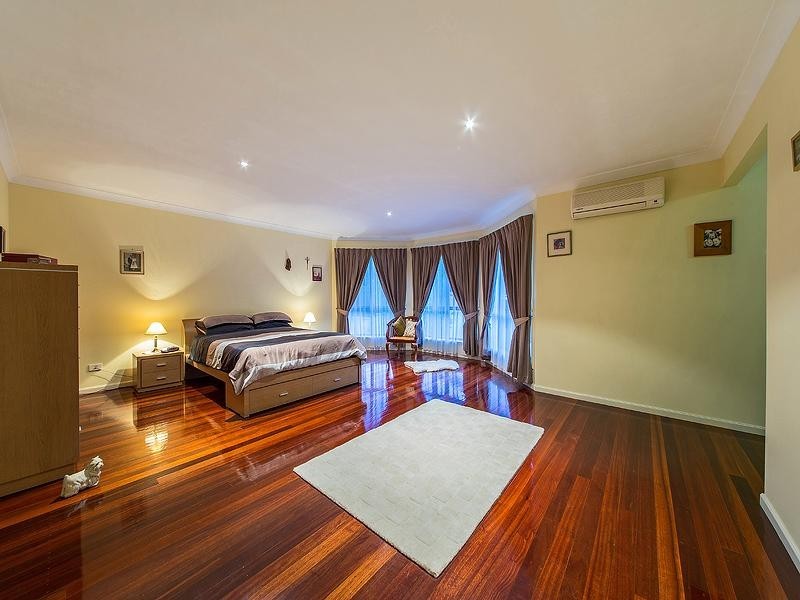 6 Red Gum Place, Mount Gravatt East QLD 4122