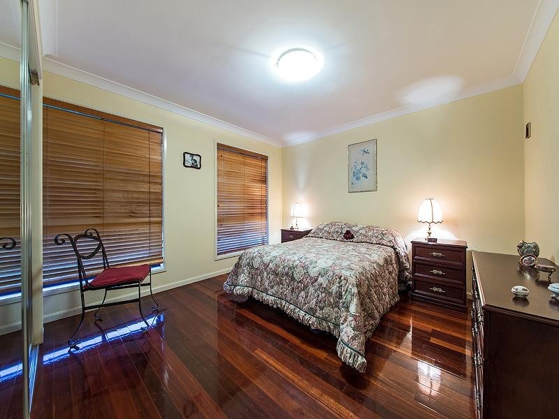 6 Red Gum Place, Mount Gravatt East QLD 4122