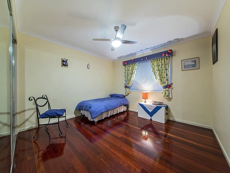 6 Red Gum Place, Mount Gravatt East QLD 4122