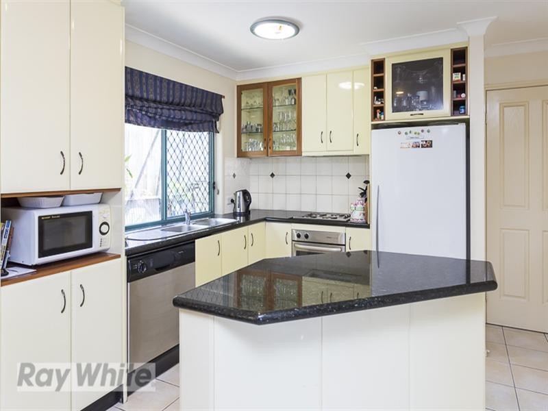 2/12-14 Herbertson Road, Carina Heights QLD 4152