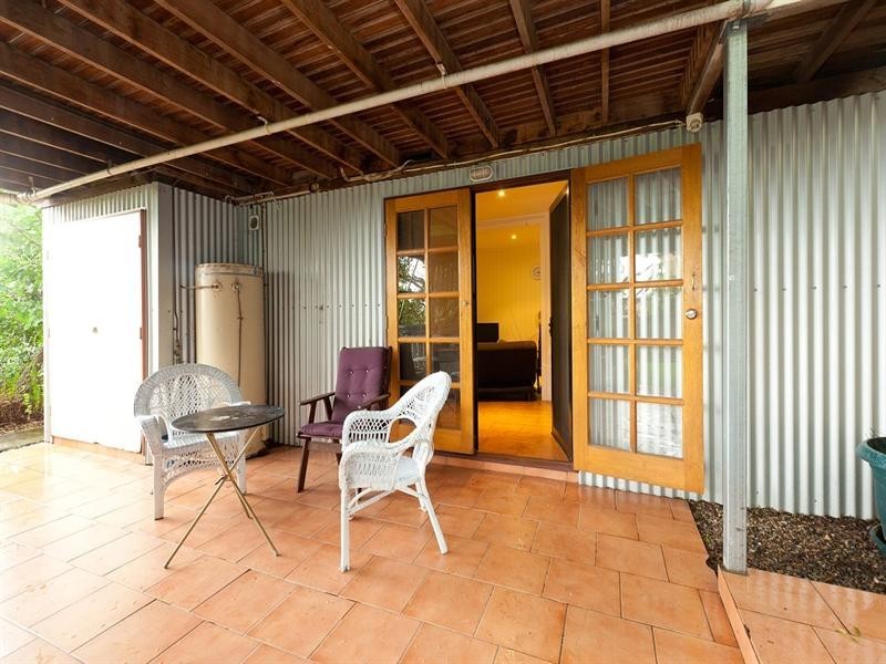 7 Tenth Avenue, Coorparoo QLD 4151