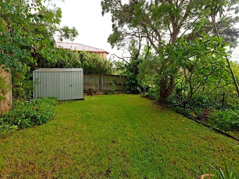 7 Tenth Avenue, Coorparoo QLD 4151