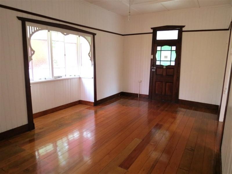 11 Soden Street, Yeerongpilly QLD 4105