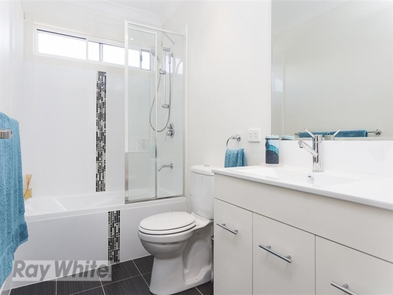 2/85 Adelaide Street, Carina QLD 4152