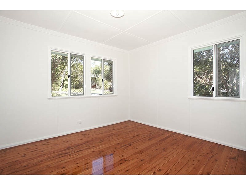 2 Nightingale Street, Mount Gravatt East QLD 4122