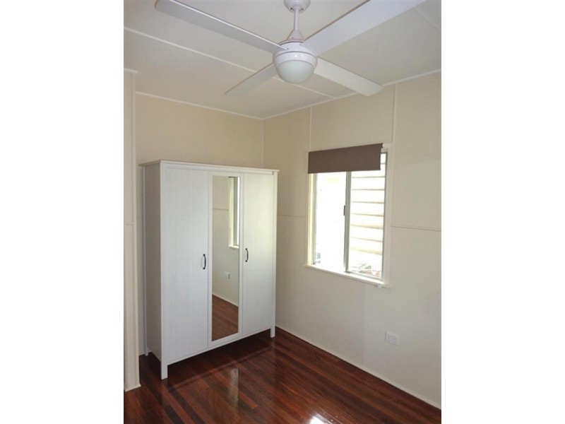 5 Lancaster Street, Coorparoo QLD 4151