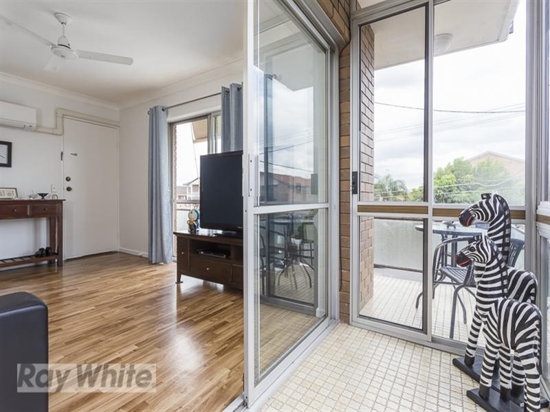 1/15 Weston Street, Coorparoo QLD 4151