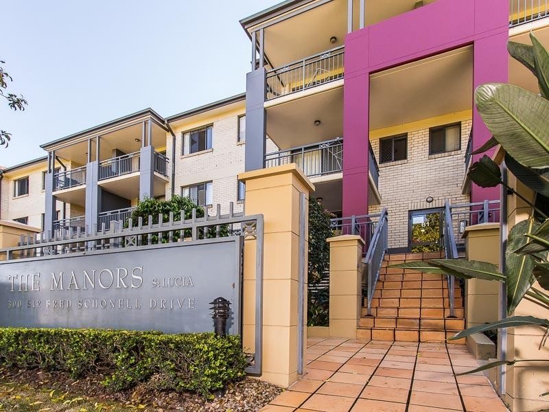 39/300 Sir Fred Schonell Drive, St Lucia QLD 4067