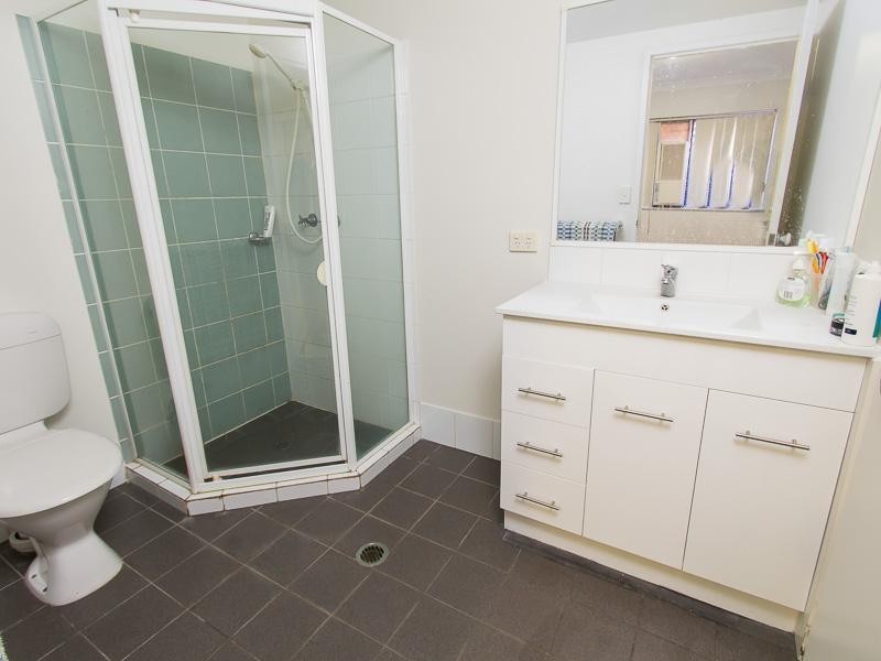 39/300 Sir Fred Schonell Drive, St Lucia QLD 4067